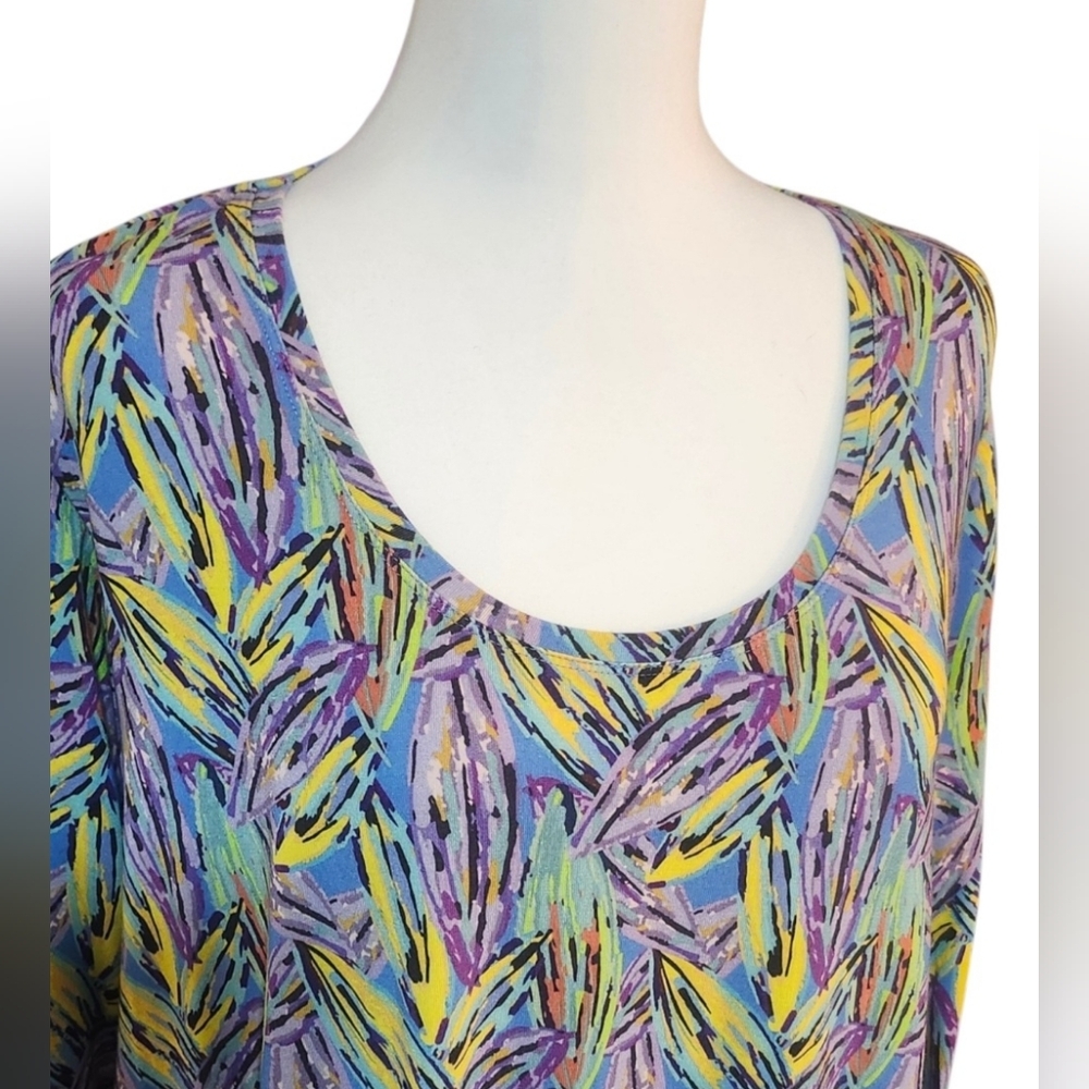 Blue Sky, Bamboo Blend Colorful Abstract Leaf-Print Scoop Neck Tunic - Picture 3 of 7